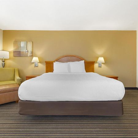 Best Western East El Paso Inn Clint Exterior photo