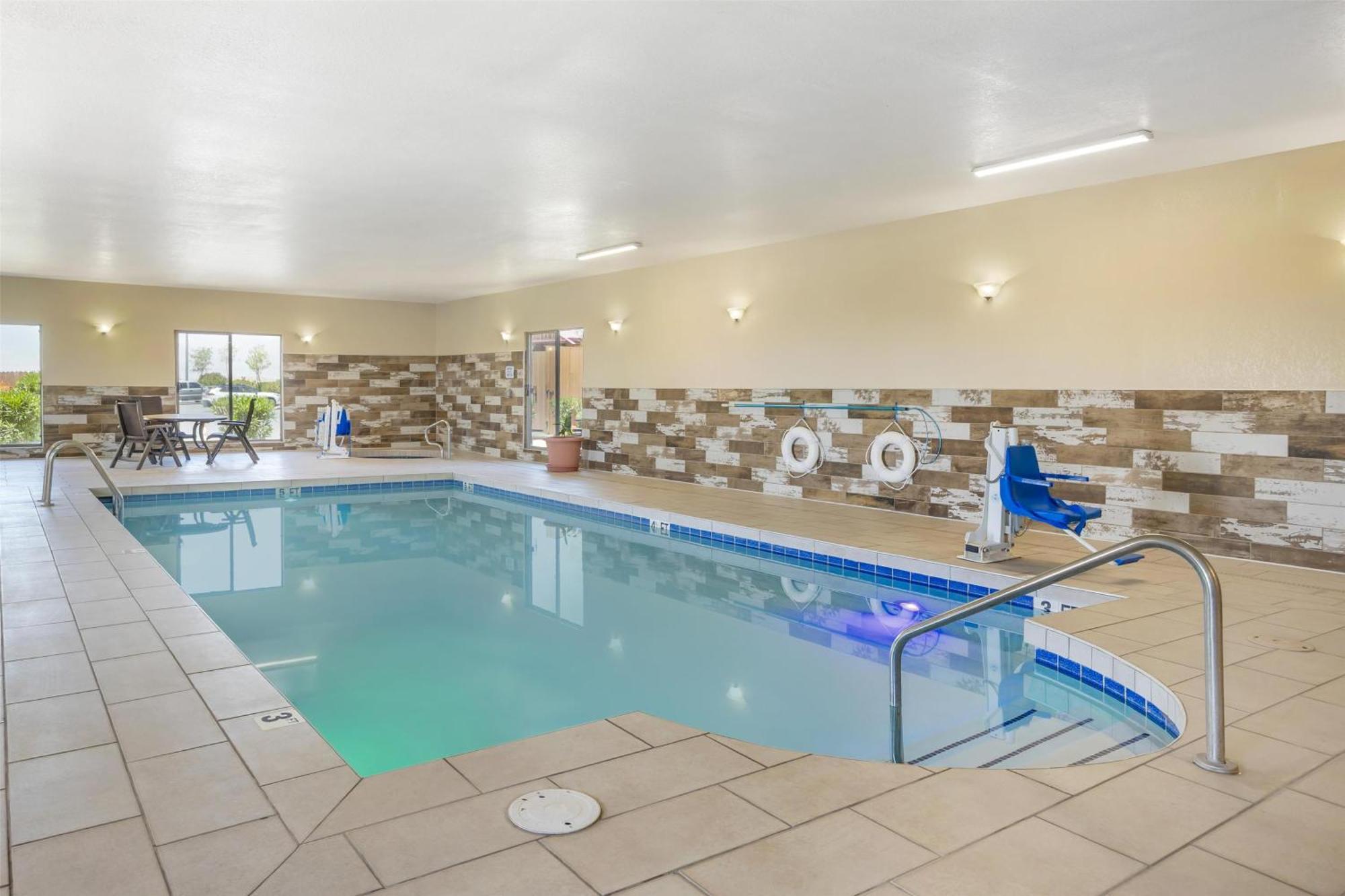 Best Western East El Paso Inn Clint Exterior photo